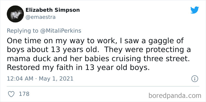 Wholesome-Moments-With-Strangers