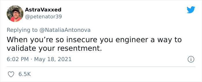 Guy Tracks Down A Woman Who Ignored Him On A Dating App To Complain About It, But She Puts Him In His Place Guy Tracks Down A Woman Who Ignored Him On A Dating App To Complain About It, But She Puts Him In His Place