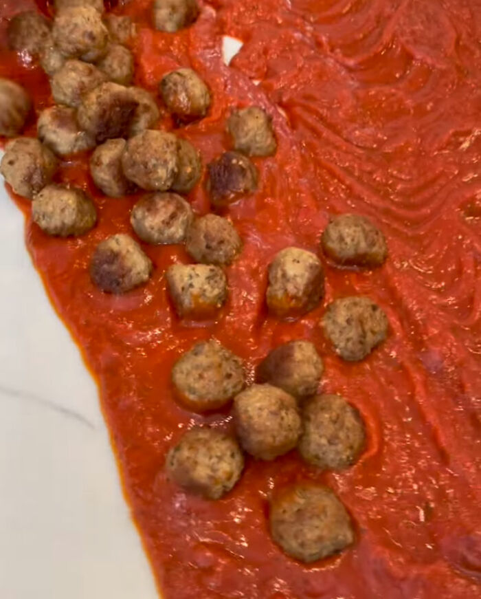 The Internet Is Going Bonkers For This Video In Which A Woman Shares Her “Ultimate Spaghetti Trick” The Internet Is Going Bonkers For This Video In Which A Woman Shares Her “Ultimate Spaghetti Trick”