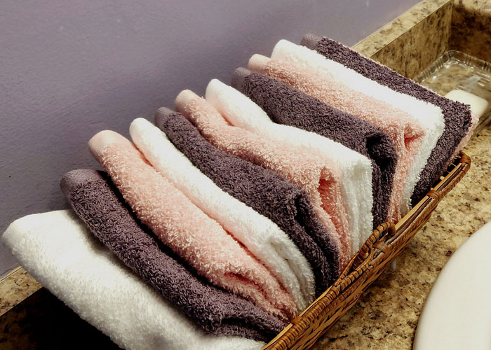 30 Hotel Workers Share What Things They Wish Guests Would Stop Doing, And It's Disgusting That They Have To Deal With Such Things