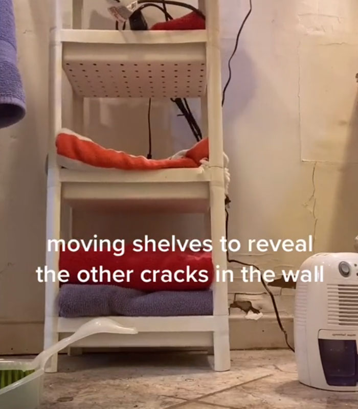 Landlord Wants To Increase The Rent, Tenant 'Sabotages' Apartment Showings By Putting Every Problem In Her Apartment On Display Landlord Wants To Increase The Rent, Tenant 'Sabotages' Apartment Showings By Putting Every Problem In Her Apartment On Display