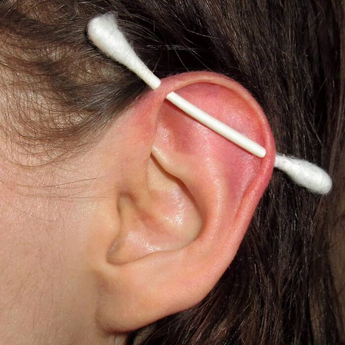 Everyday-Objects-Fashion-Accessories-Artist-Gab-Bois