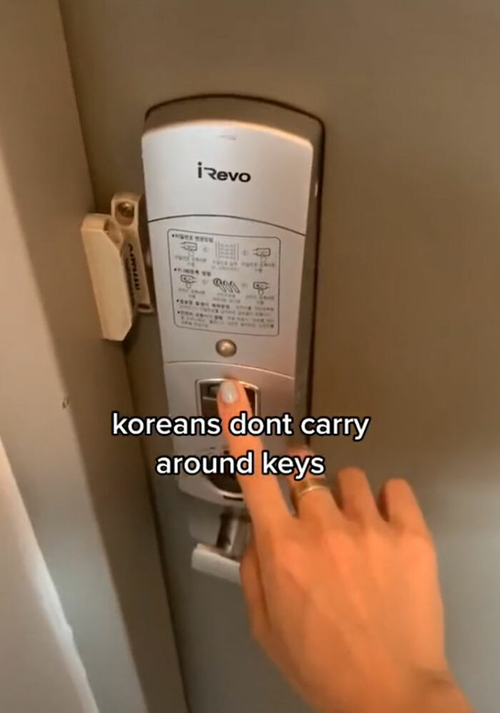 Girl Points Out 10 Things In Korean Households That Are Made To Make Life Easier And More Comfortable Girl Points Out 10 Things In Korean Households That Are Made To Make Life Easier And More Comfortable