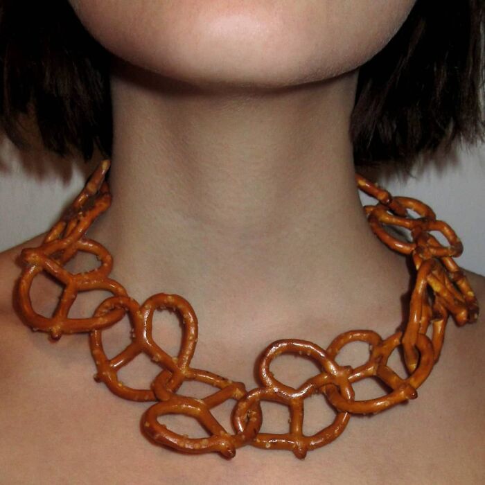 Everyday-Objects-Fashion-Accessories-Artist-Gab-Bois