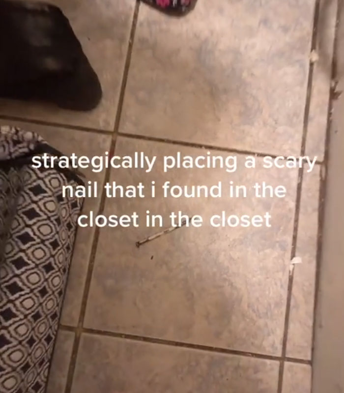 Landlord Wants To Increase The Rent, Tenant 'Sabotages' Apartment Showings By Putting Every Problem In Her Apartment On Display