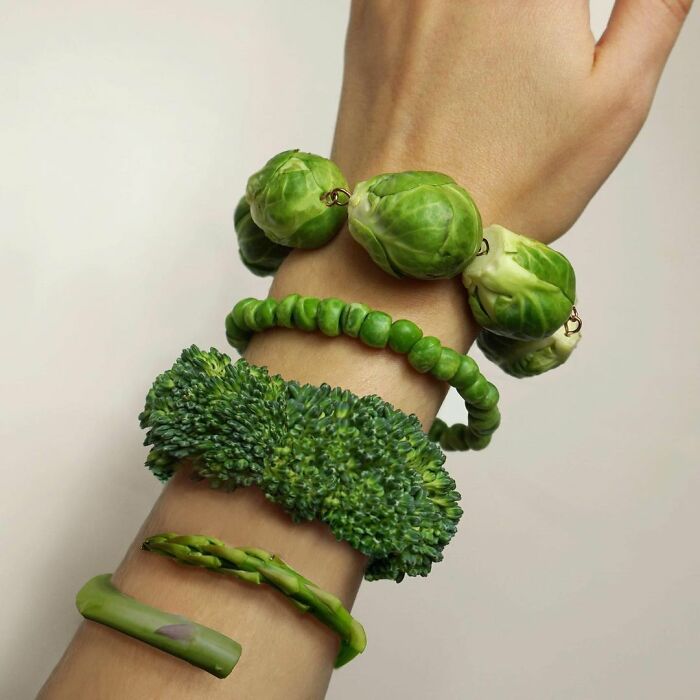 Everyday-Objects-Fashion-Accessories-Artist-Gab-Bois