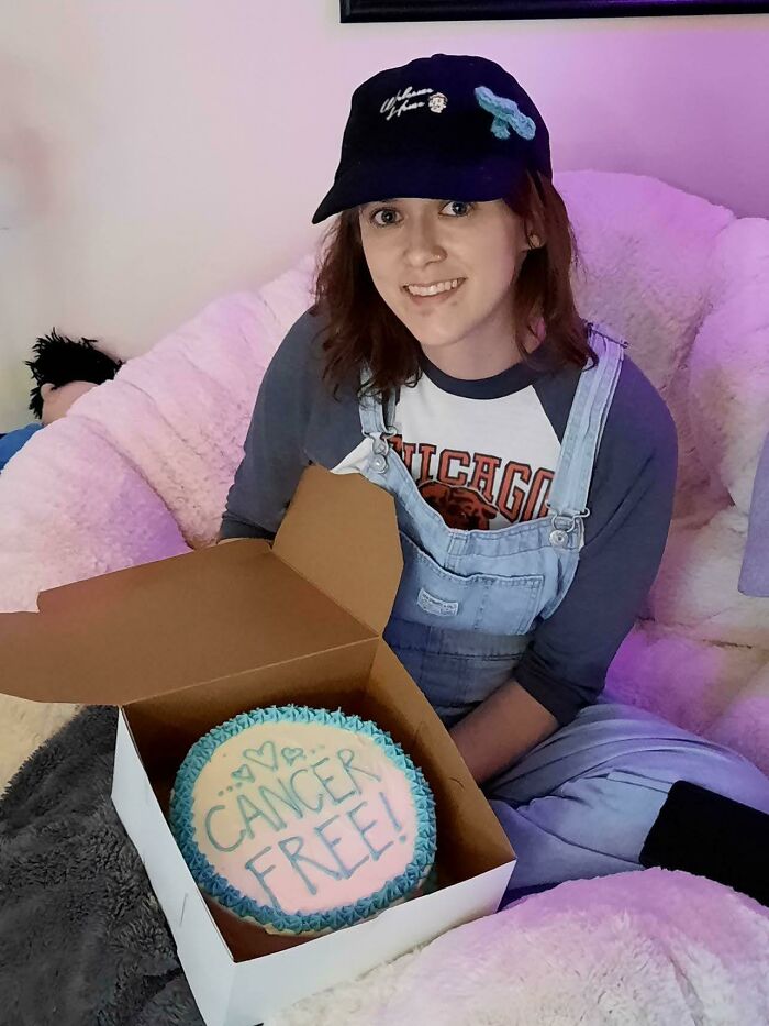 Cancer/Ovary-Free! At Least I Got A Cake