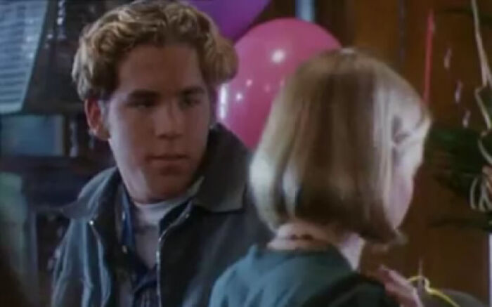 Ryan Reynolds In Sabrina The Teenage Witch