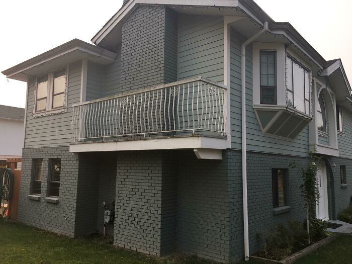 Useless Balcony. Why?