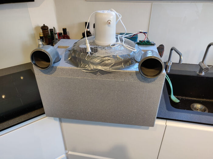 My Attempt At A Homemade "Airconditioning". My Friends Called Me A Madman But It Works!