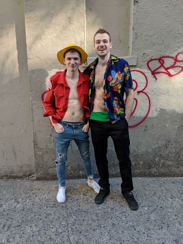 My Wedding Party Got Me A Straw Hat And Threw Me A One Piece Themed Bachelor Party