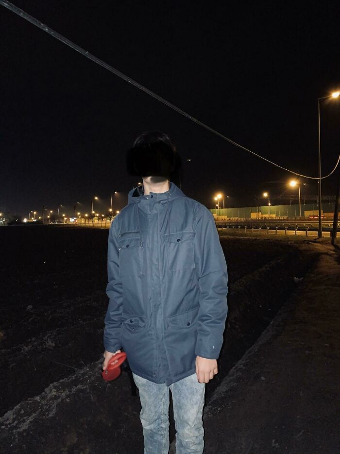 I’m 6 Feet Tall And This High Voltage Line That Is Almost Invisible At Night Was Getting Closer And Closer To My Head