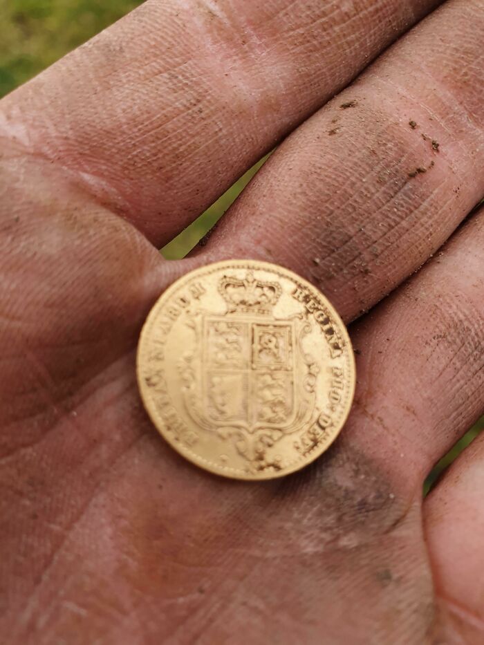 First Gold After Detecting 6+ Years. 1871 Victoria Half Sovereign