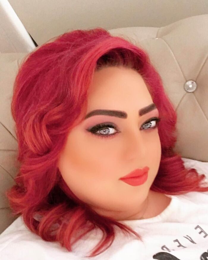 On An Account Advertising Their Makeup And Hair Skills