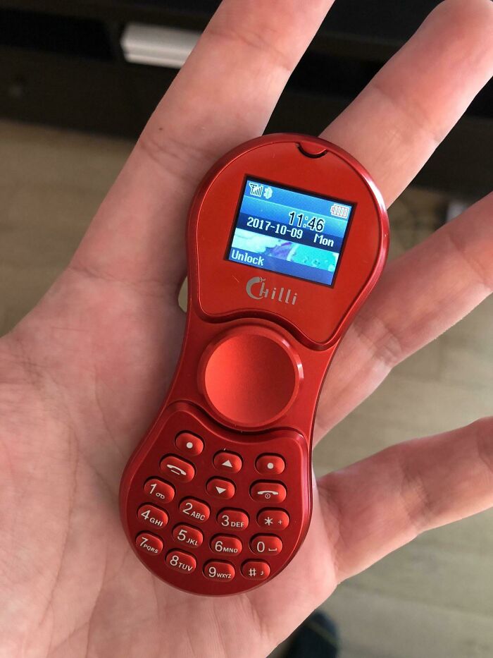 A Fidget Spinner Phone