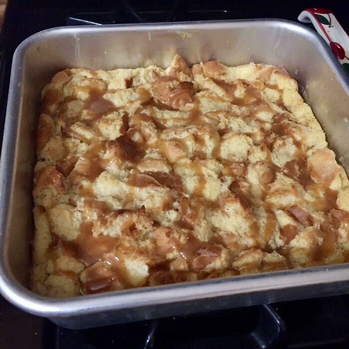 Broke Af, Have No Food, Made Bread Pudding Out Of The Ingredients In My Fridge: Hot Dog Buns, Eggs, Melted Vanilla Ice Cream, & Caramel Sundae Syrup. Came Out Amazing!