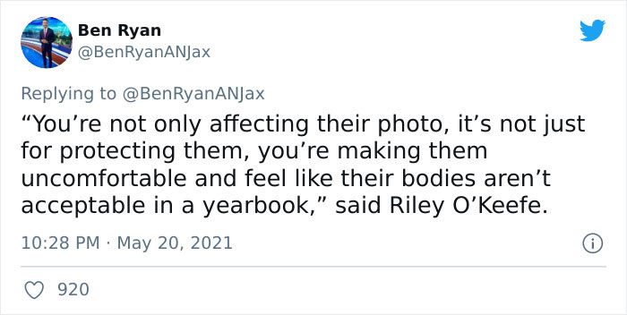 High School Photoshops Out All Traces Of Cleavage In The Yearbook Pics Of 80 Girls And Parents Are Not Happy High School Photoshops Out All Traces Of Cleavage In The Yearbook Pics Of 80 Girls And Parents Are Not Happy