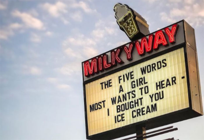 Ice-Cream-Shop-Signs-Milkyway