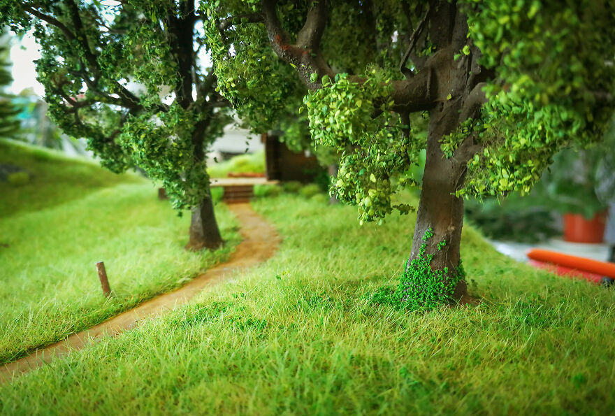 This Photographer Created A Mini Village And It Took Him 2 Years To Finish