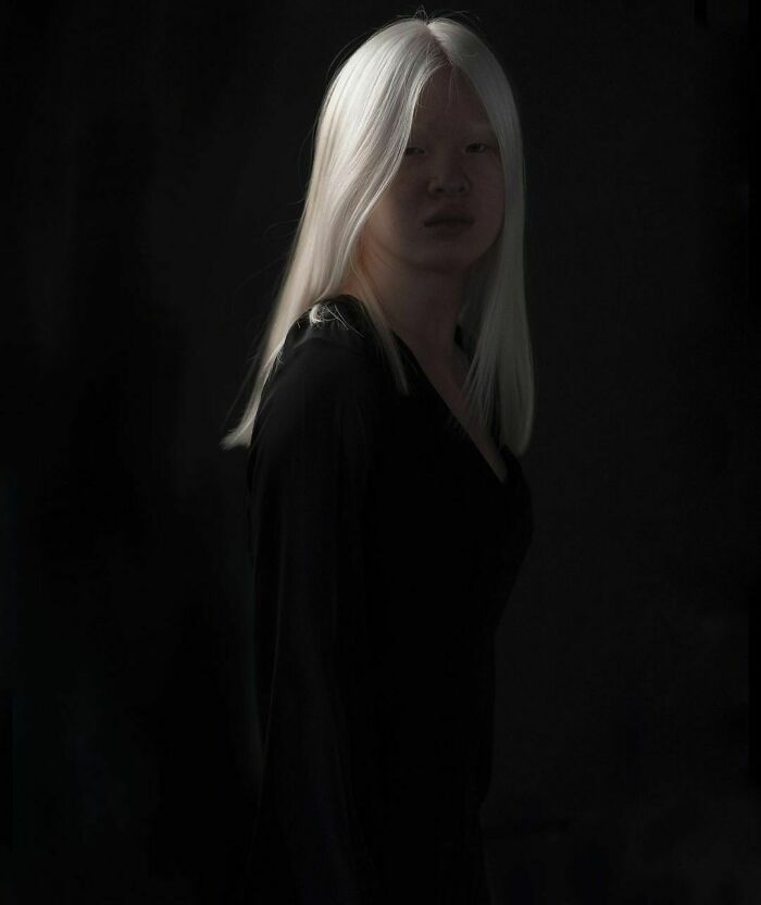 Xueli-Abbing-Chinese-Albino-Fashion-Model-Xueli-A