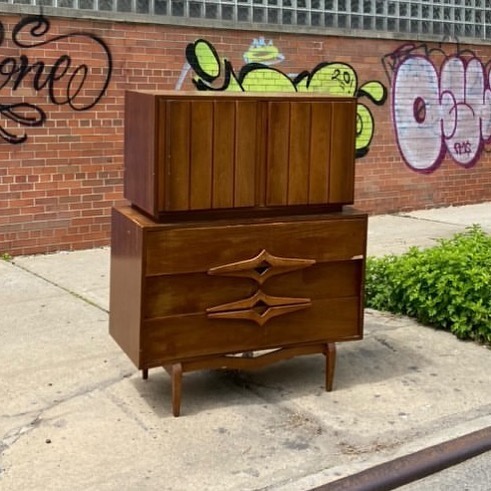 Just Wow!! On Provost (In Greenpoint) Btwn Eagle And Freeman