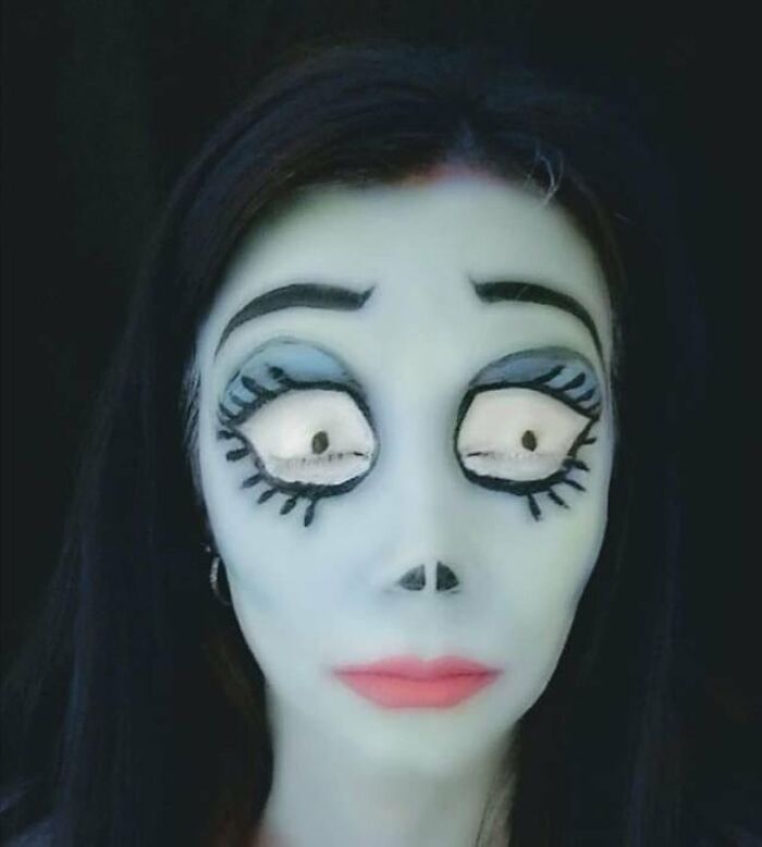 Body-Art-Optical-Illusion-Makeup-Transformations-Movie-Mayhem-Makeup-Emma-Van-De-Peer