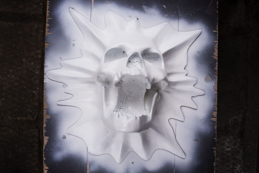 My DIY Cardboard Skull Moodlight