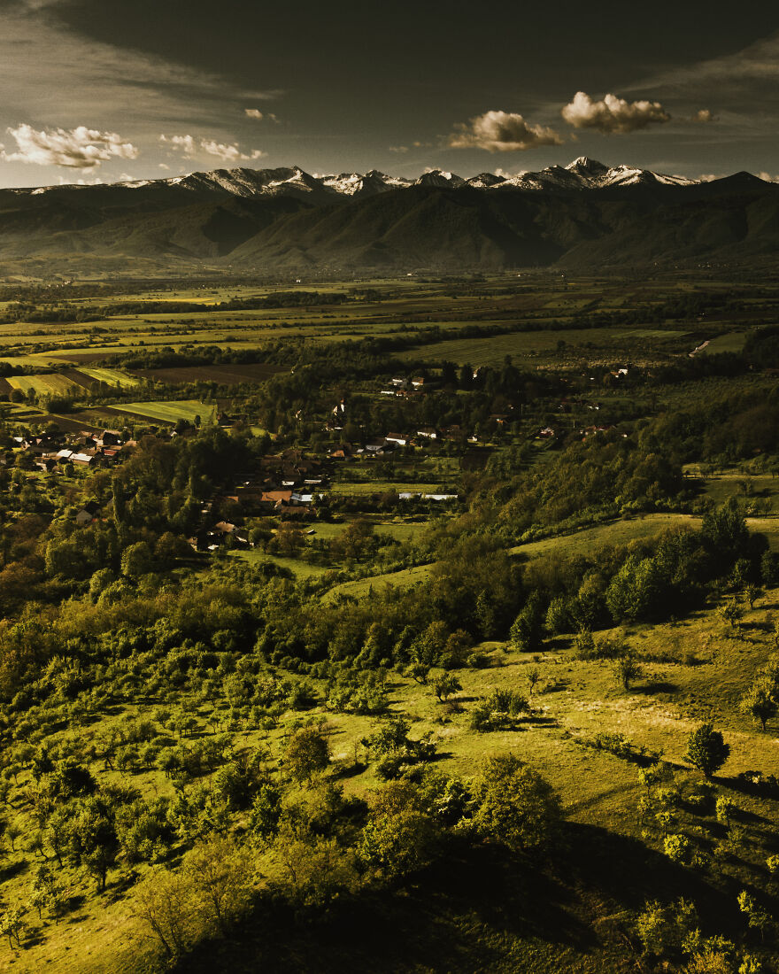 I Love Capturing Breathtaking Landscapes With My Small Drone