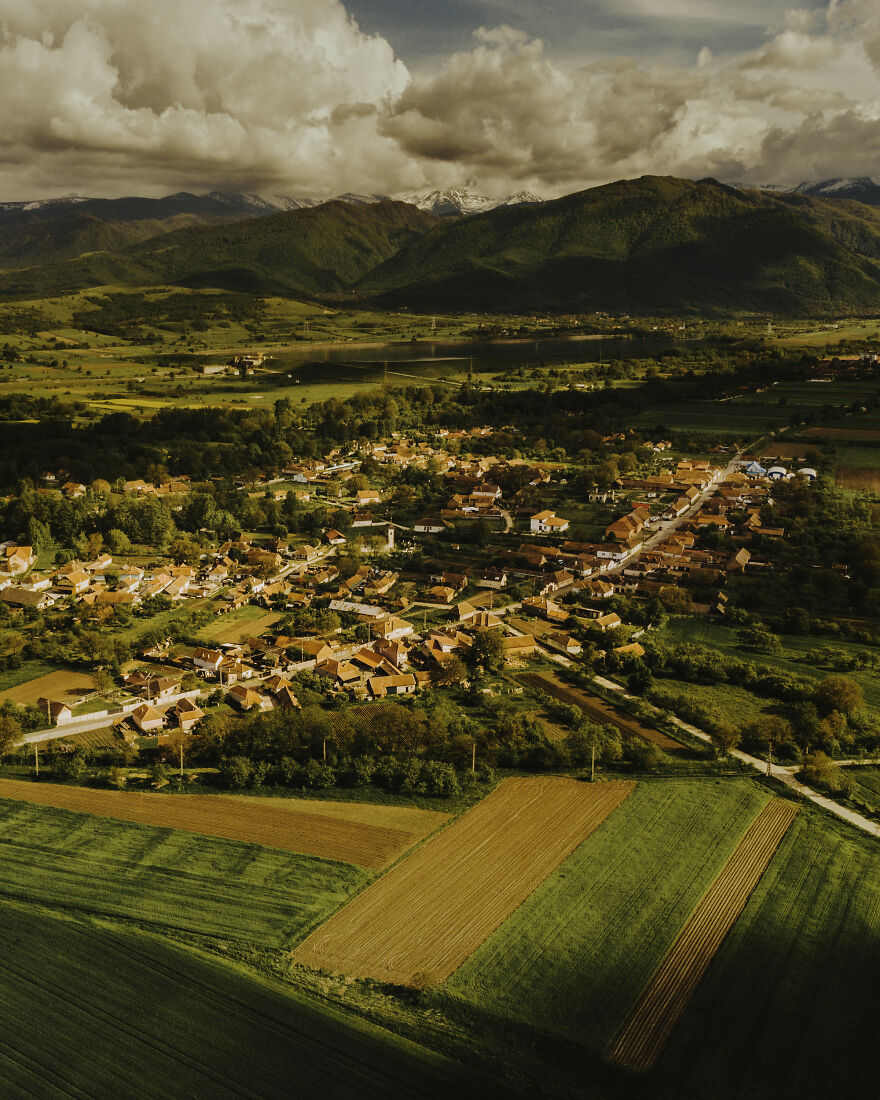 I Love Capturing Breathtaking Landscapes With My Small Drone