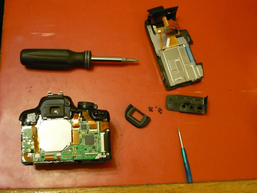 How I Replaced The Shutter Blades Of A Canon 1000d Dslr Camera And Saved It From The Trash Can How I Replaced The Shutter Blades Of A Canon 1000d Dslr Camera And Saved It From The Trash Can