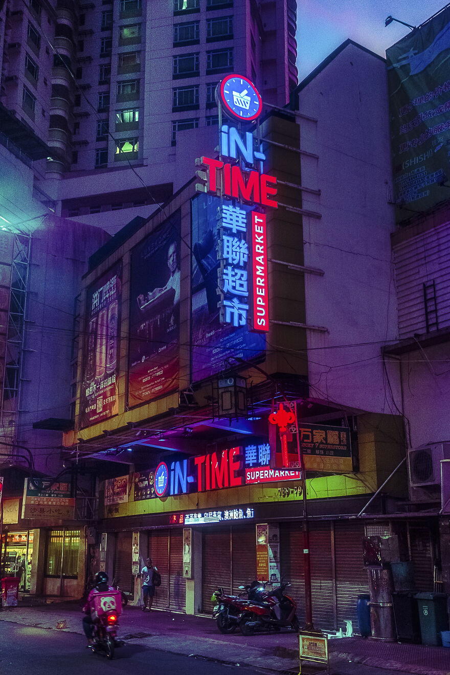 Another Scene At Binondo Chinatown During Duskfall