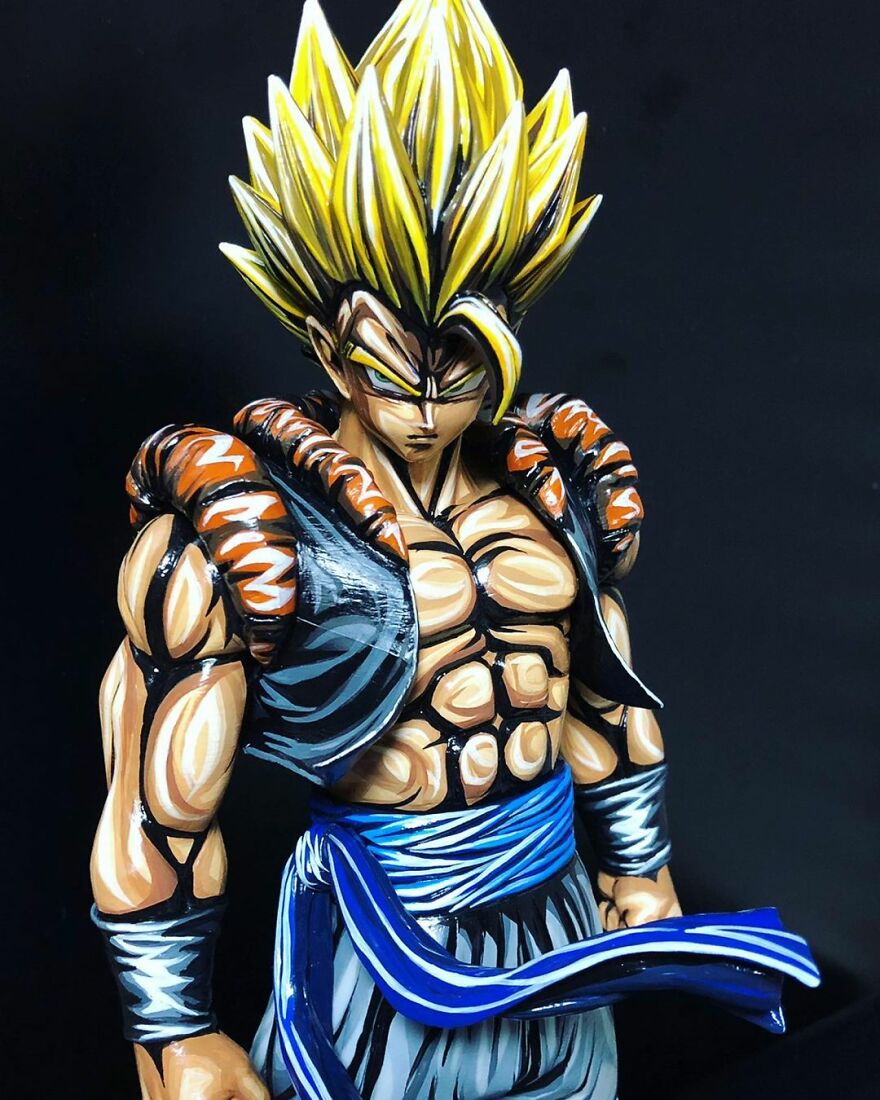 Japanese Artist Takes 3D Sculptures And Makes Them Look Like Manga-Style Illustrations