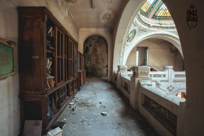 I Entered An Abandoned Food Chemistry Institute Illegally To Take Pictures (30 Pisc)