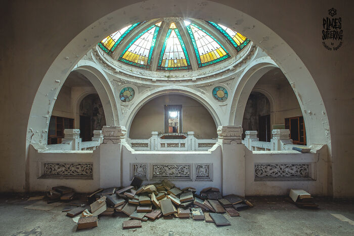 I Entered An Abandoned Food Chemistry Institute Illegally To Take Pictures (30 Pisc)