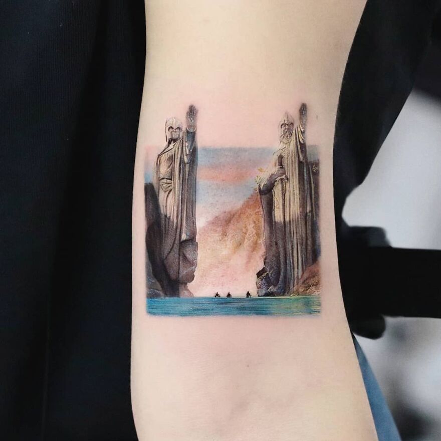 Micro Color Realism Tattoos By Hakan Adik