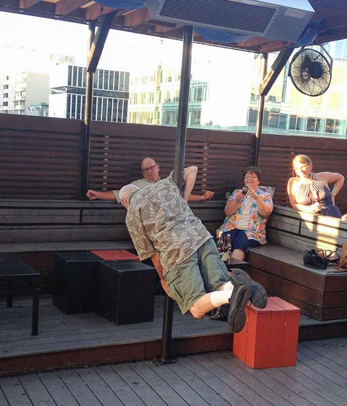 This 86-Year-Old Man Challenged Me To A Pole Dancing Contest While At Happy Hour, He Won