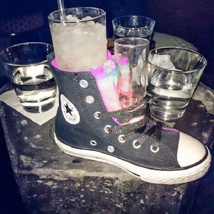 “Siri, It’s International Gin And Tonic Day. Show Me The Worst Ways Gin And Tonic Has Ever Been Served.”