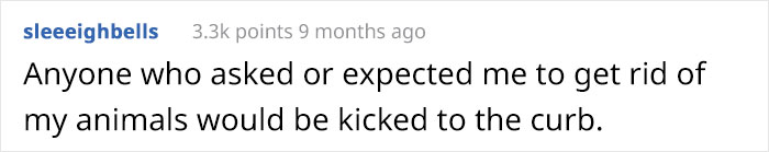 Man Gets An Ultimatum From His Vegan Girlfriend Who Demands He Give Away His Cat