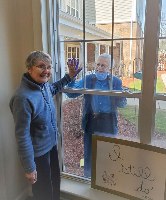 My Grandma Has Alzheimer's And Used To Spend The Night At Home Before Her Care Facility Went On Lockdown. This Is The First Time My Grandpa Has Gotten To See Her In A Few Weeks
