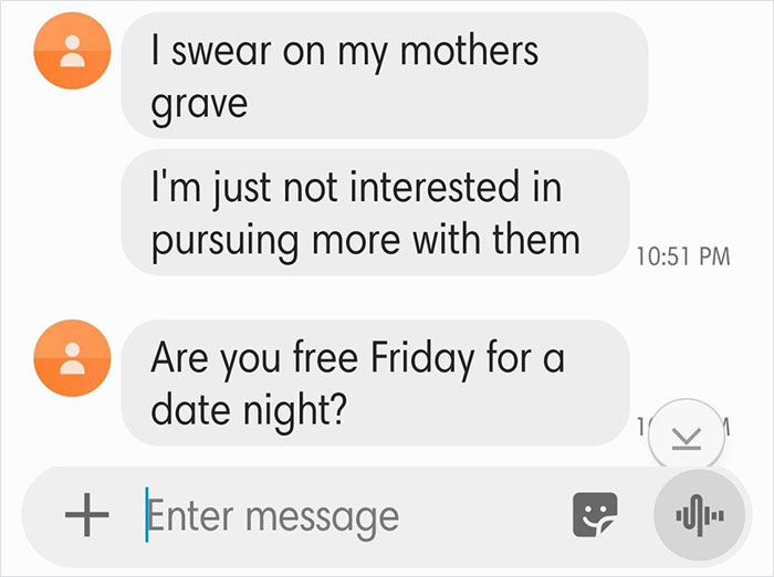 Guy Tracks Down A Woman Who Ignored Him On A Dating App To Complain About It, But She Puts Him In His Place Guy Tracks Down A Woman Who Ignored Him On A Dating App To Complain About It, But She Puts Him In His Place