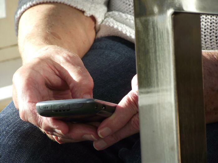 30 Men Share The Worst Reactions They've Received After Showing Their True Feelings