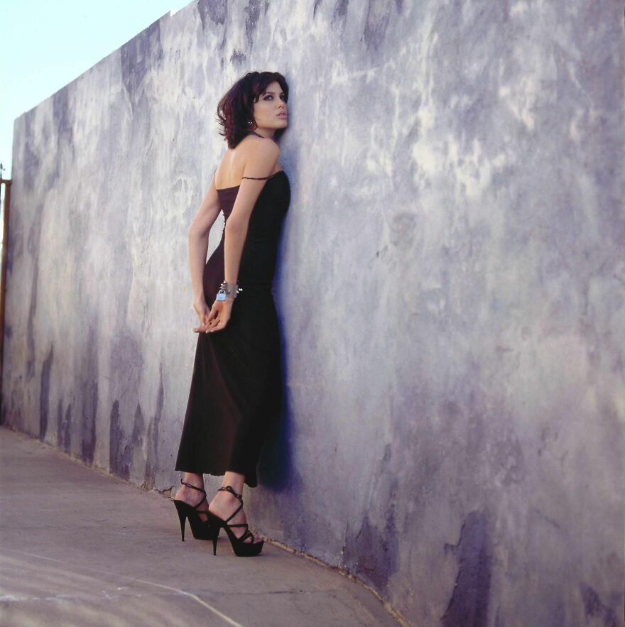 Angelina Jolie, In Rare Photos: This Is How She Conquered Hollywood (40 Pics)