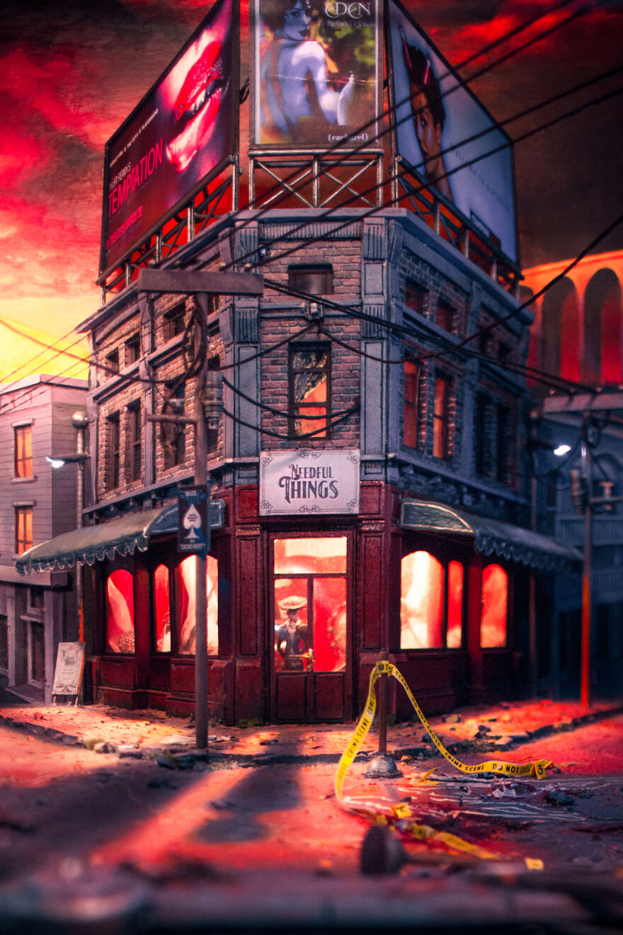 I've Created A Miniature Version Of A Town From Stephen King's Novel