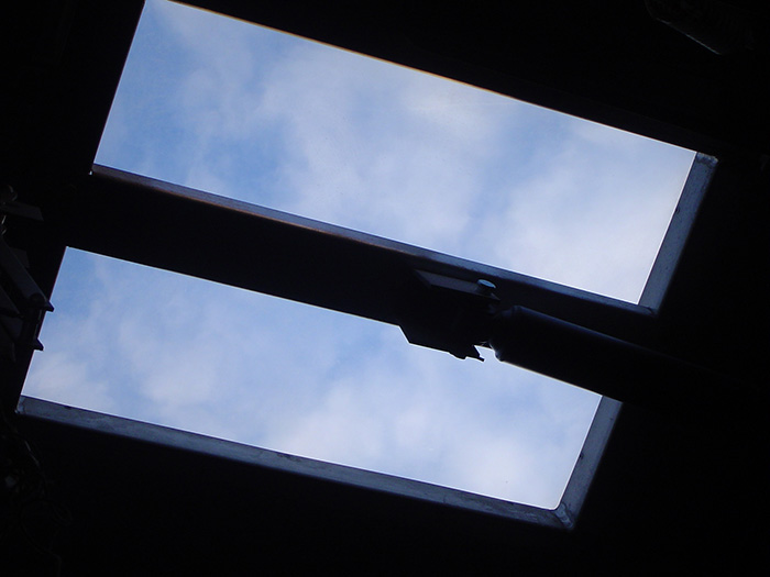 "I Don't Work Here, Lady": 30 Satisfying Stories Of Customers Reacting To Being Mistaken For Employees, Shared In This Online Group