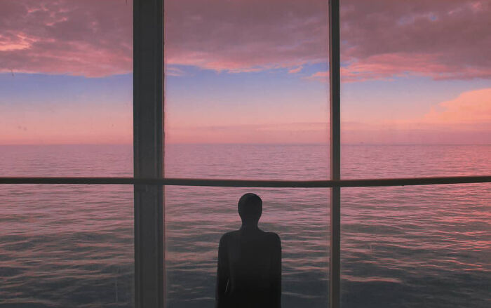 I Create Surreal Images Using Full-Body Suits