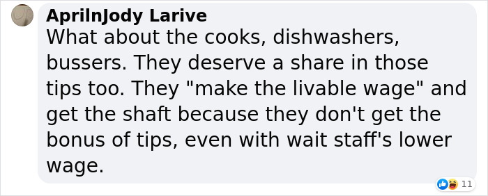 Restaurant Posts A Sign Begging Clients To Tip Servers, Digs Their Own Grave As People Start Criticizing Them Restaurant Posts A Sign Begging Clients To Tip Servers, Digs Their Own Grave As People Start Criticizing Them