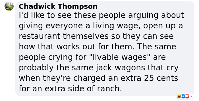 Restaurant Posts A Sign Begging Clients To Tip Servers, Digs Their Own Grave As People Start Criticizing Them Restaurant Posts A Sign Begging Clients To Tip Servers, Digs Their Own Grave As People Start Criticizing Them