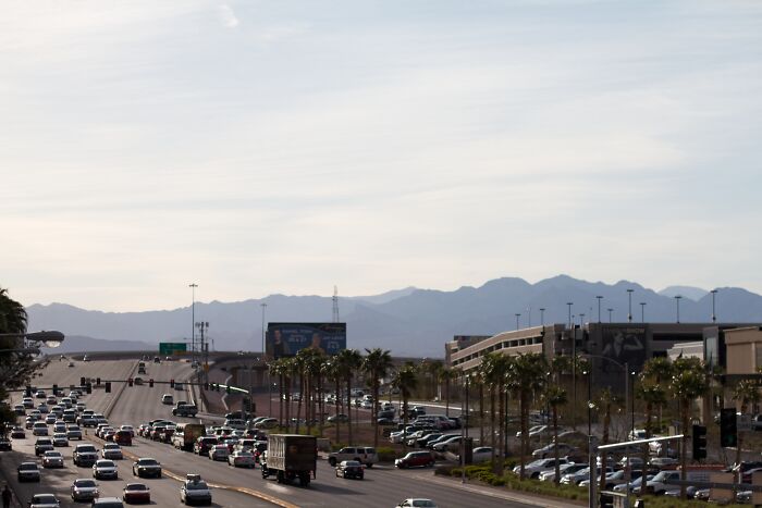 People In This Online Group Share The 30 Most Unpleasant-Looking Cities In America They’ve Ever Visited