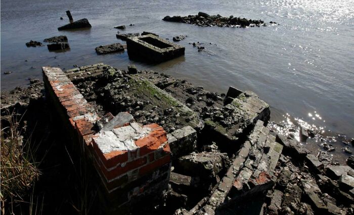 I Live In The Swamp And Our Cemeteries Are Half Underwater. Have Seen Bones Floating Around