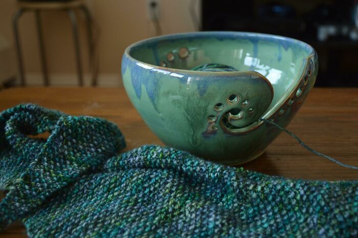 Guys, My Boyfriends Mom Is Incredible At Pottery And She Made Me The Most Beautiful Yarn Bowl!
